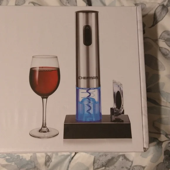 CHEFMAN electric wine opener - Picture 3 of 4